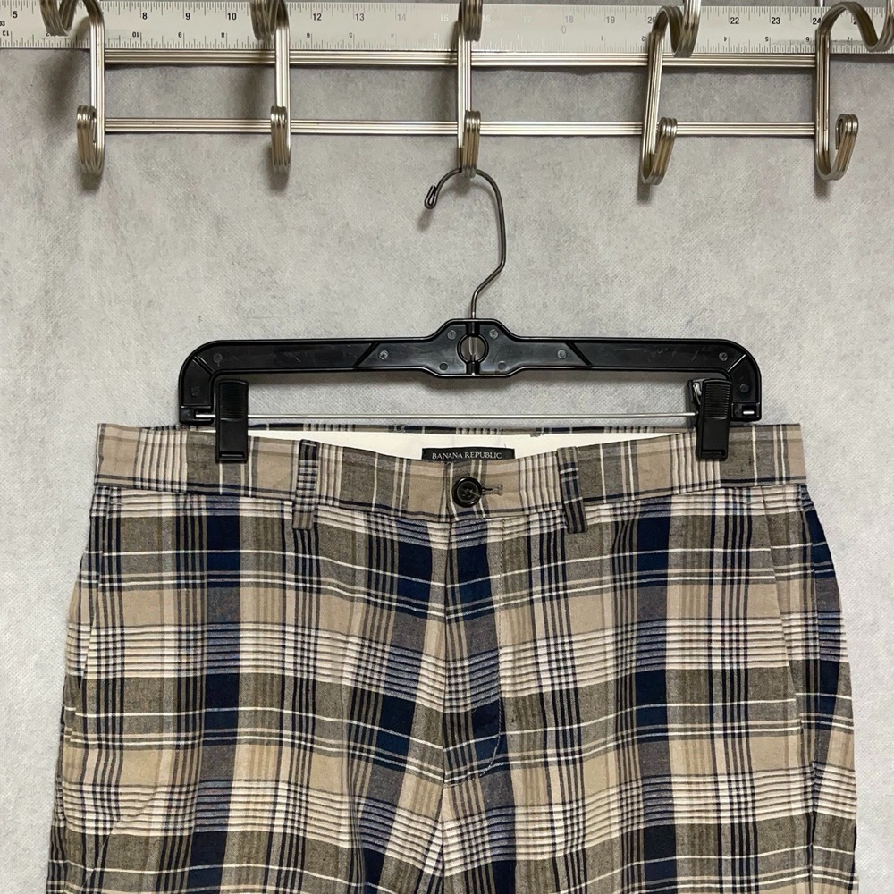 Banana Republic Shorts Men's 31 Beige Blue Tartan Plaid Aiden Linen Cotton 9"